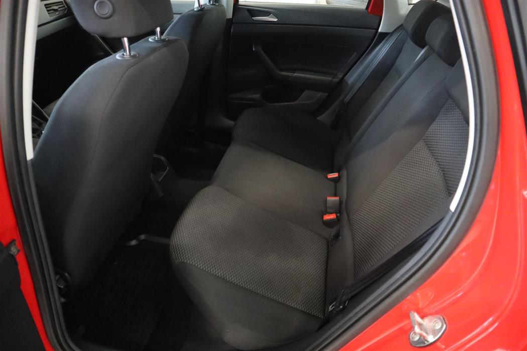 VOLKSWAGEN Polo 2019