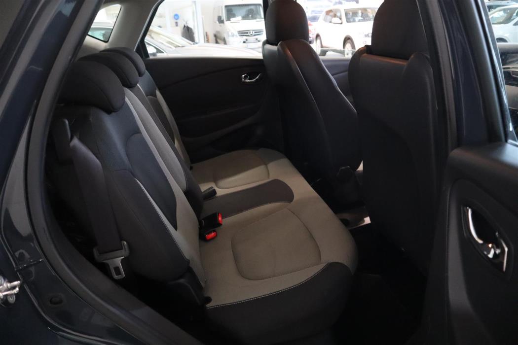 RENAULT Captur 2015