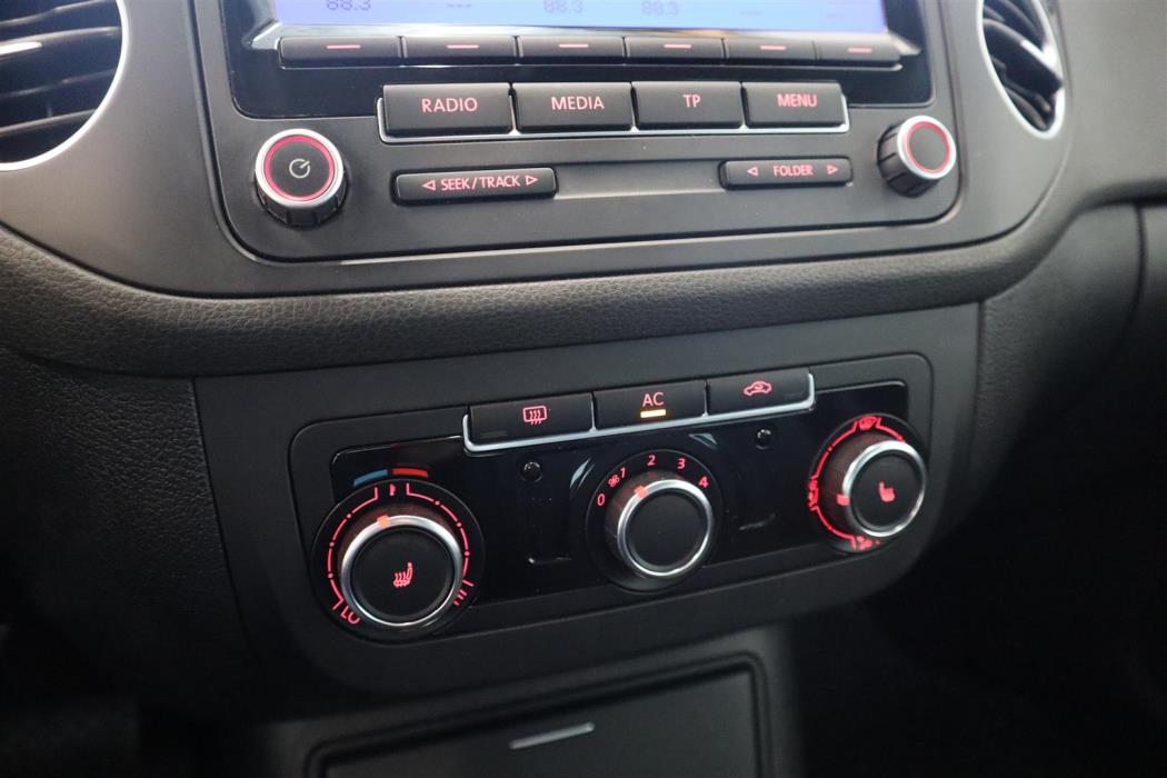 VOLKSWAGEN Golf Plus 2011