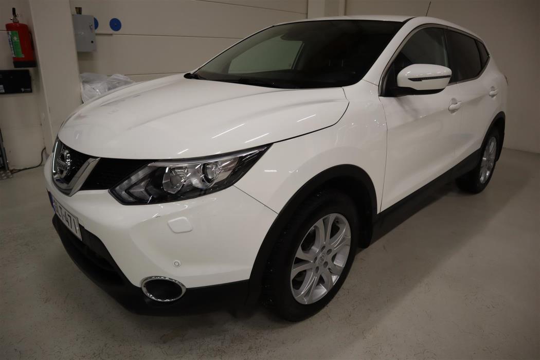 NISSAN Qashqai 2015