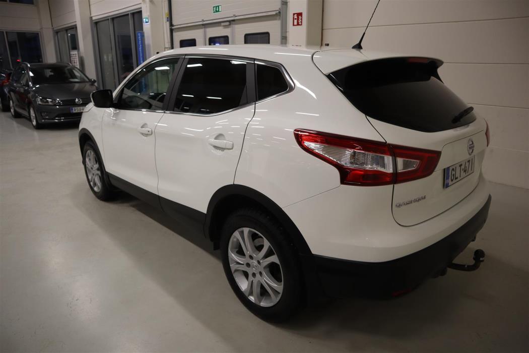 NISSAN Qashqai 2015