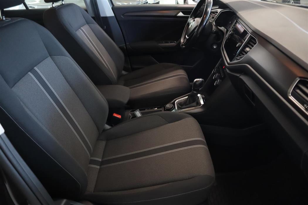 VOLKSWAGEN T-Roc 2018