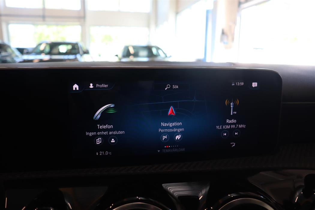 MERCEDES-BENZ A 2020
