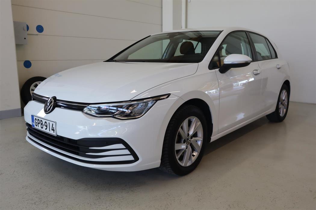 VOLKSWAGEN Golf 2023