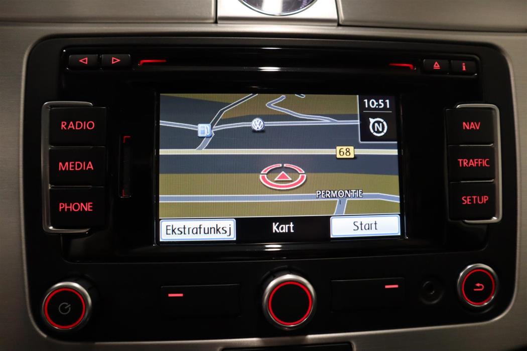 VOLKSWAGEN Passat 2014