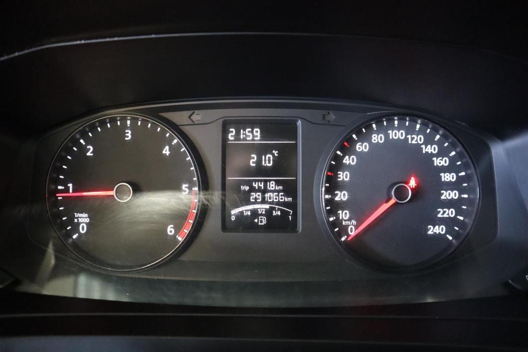 VOLKSWAGEN Transporter 2017