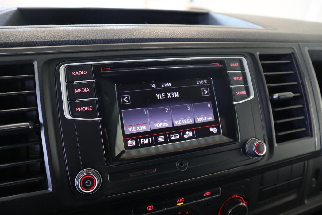 VOLKSWAGEN Transporter 2017