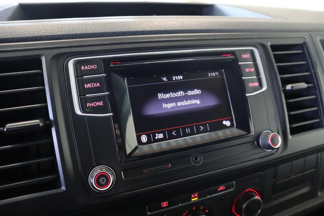 VOLKSWAGEN Transporter 2017