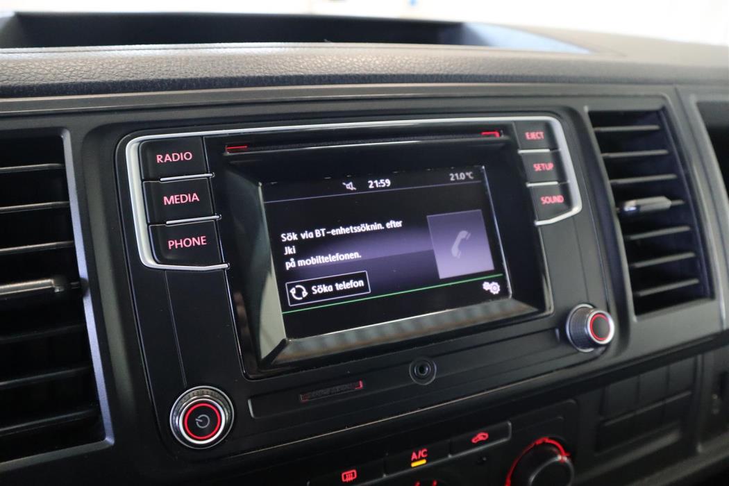 VOLKSWAGEN Transporter 2017