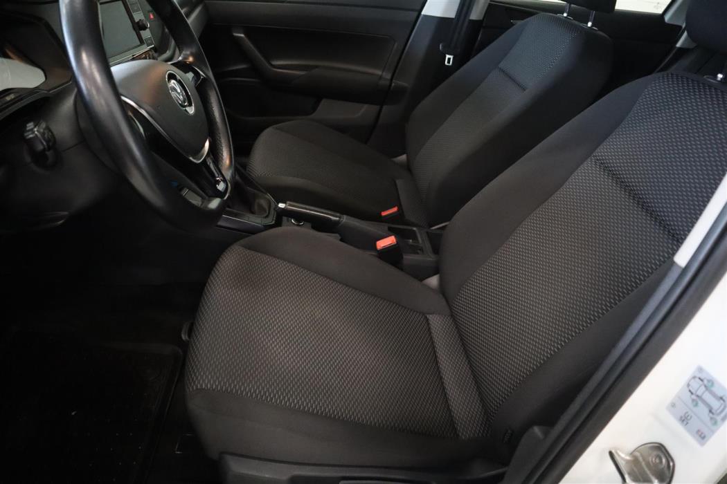 VOLKSWAGEN Polo 2021