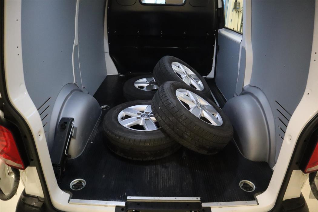 VOLKSWAGEN Transporter 2022