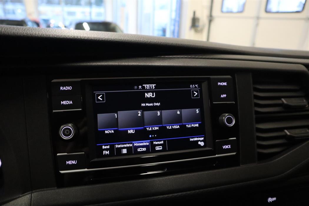 VOLKSWAGEN Transporter 2022