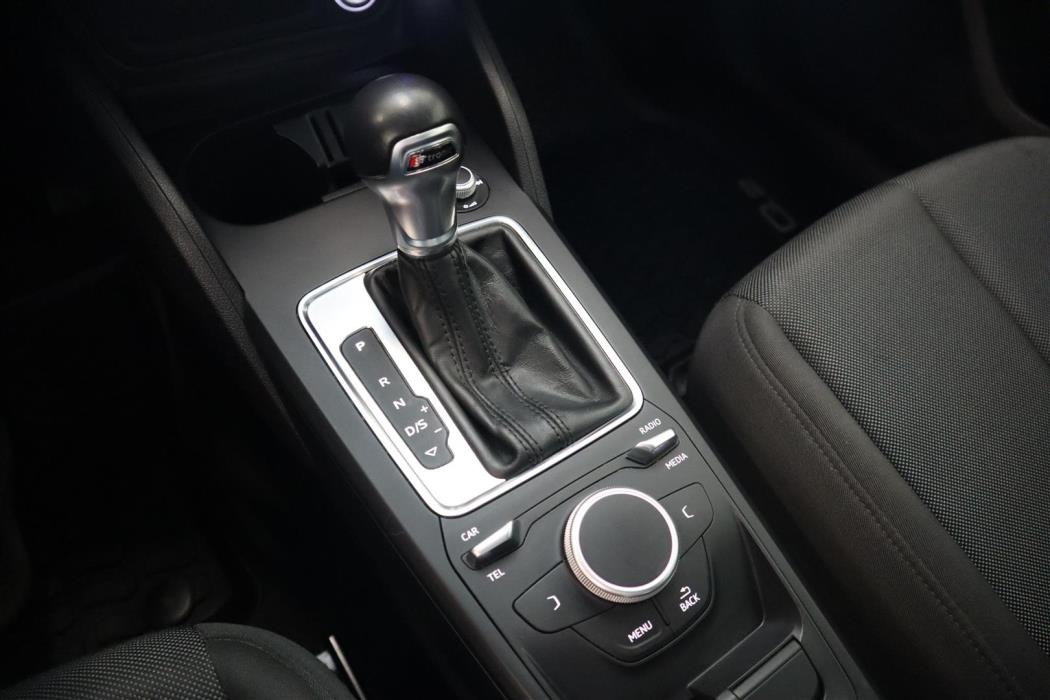 AUDI Q2 2018