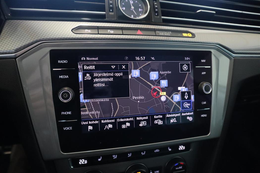 VOLKSWAGEN Passat 2019