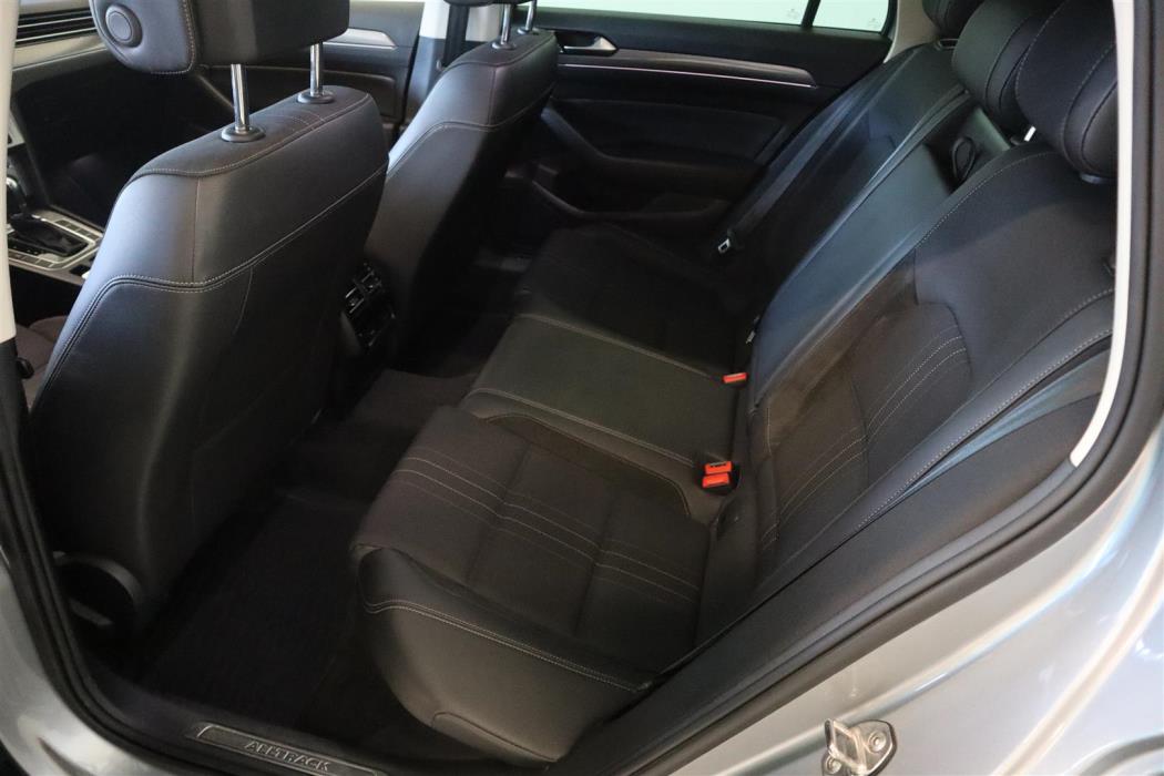 VOLKSWAGEN Passat 2019