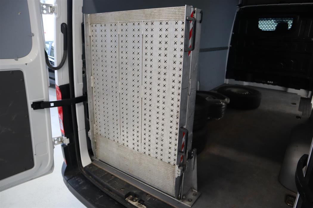 VOLKSWAGEN Crafter 2021