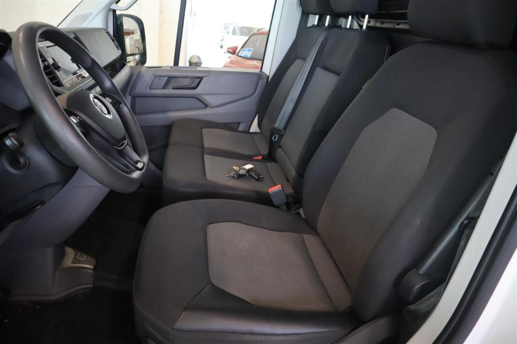 VOLKSWAGEN Crafter 2021