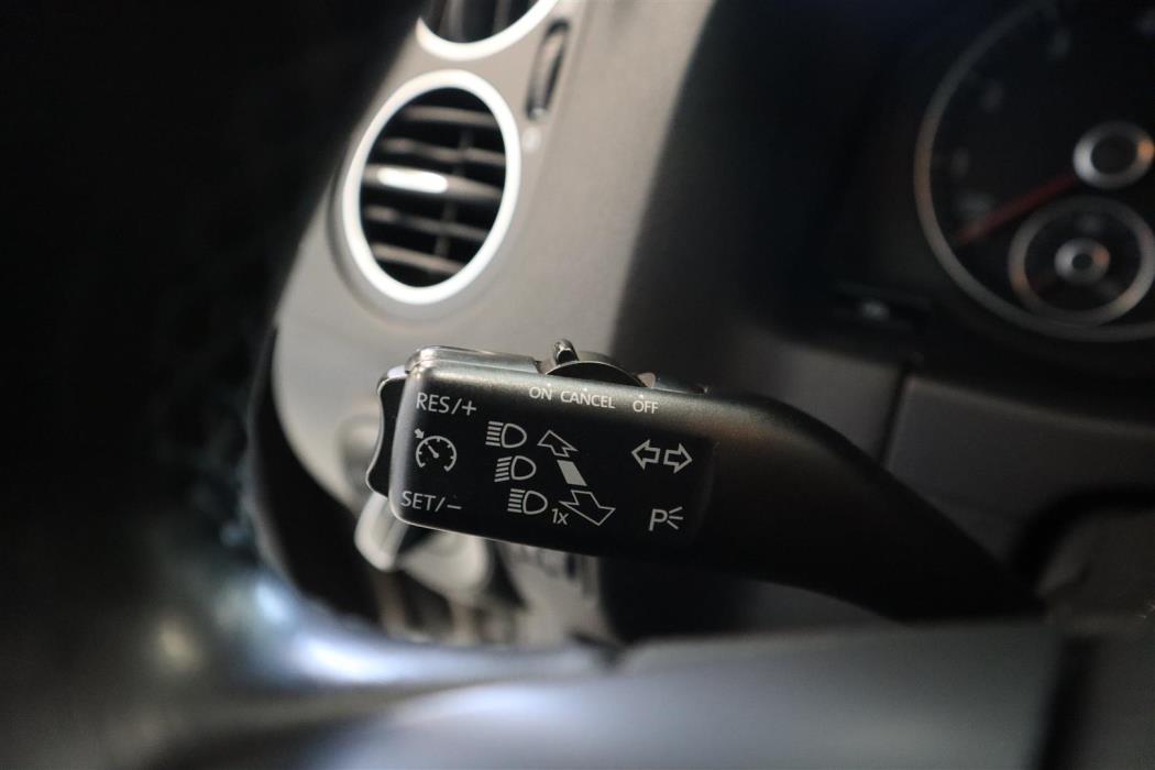 VOLKSWAGEN Golf Plus 2010