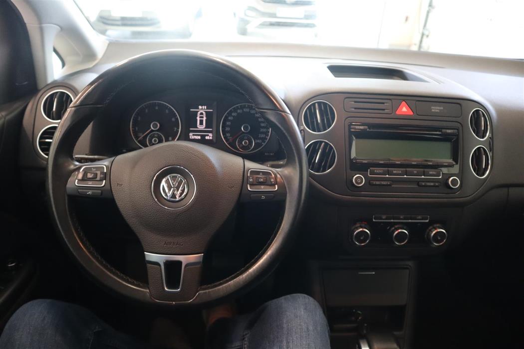 VOLKSWAGEN Golf Plus 2010