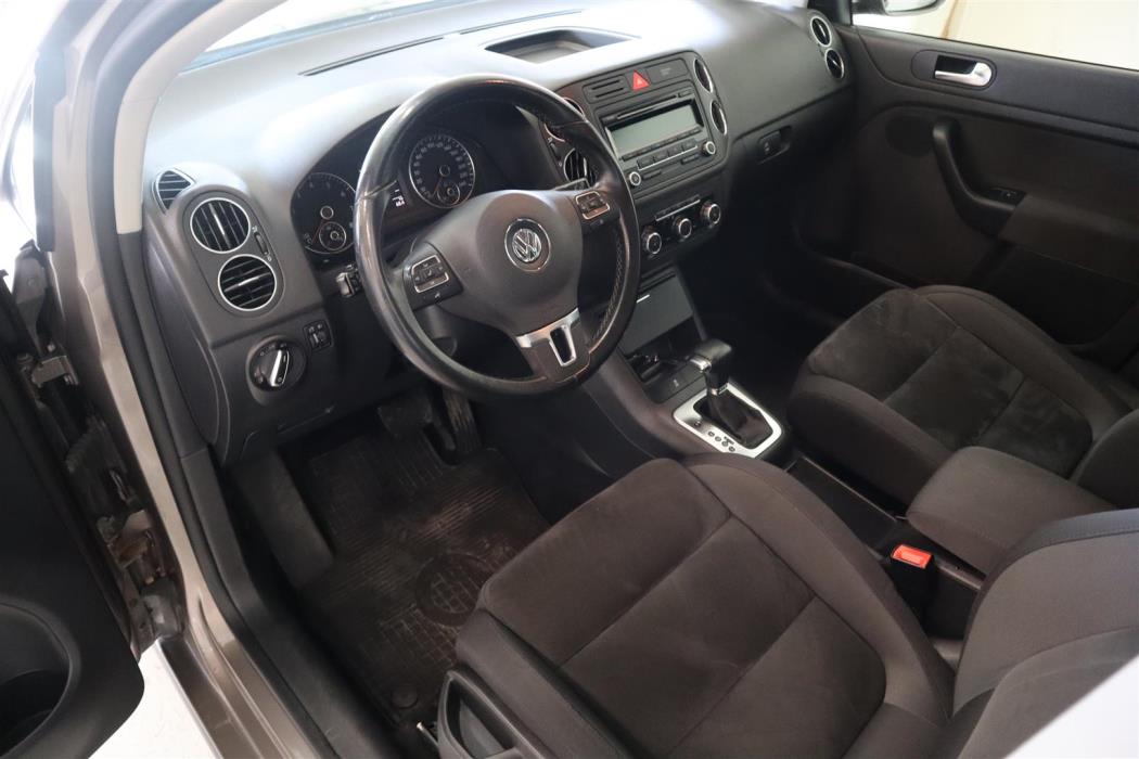 VOLKSWAGEN Golf Plus 2010