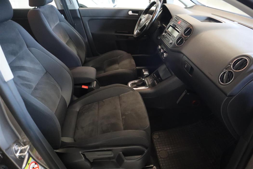 VOLKSWAGEN Golf Plus 2010