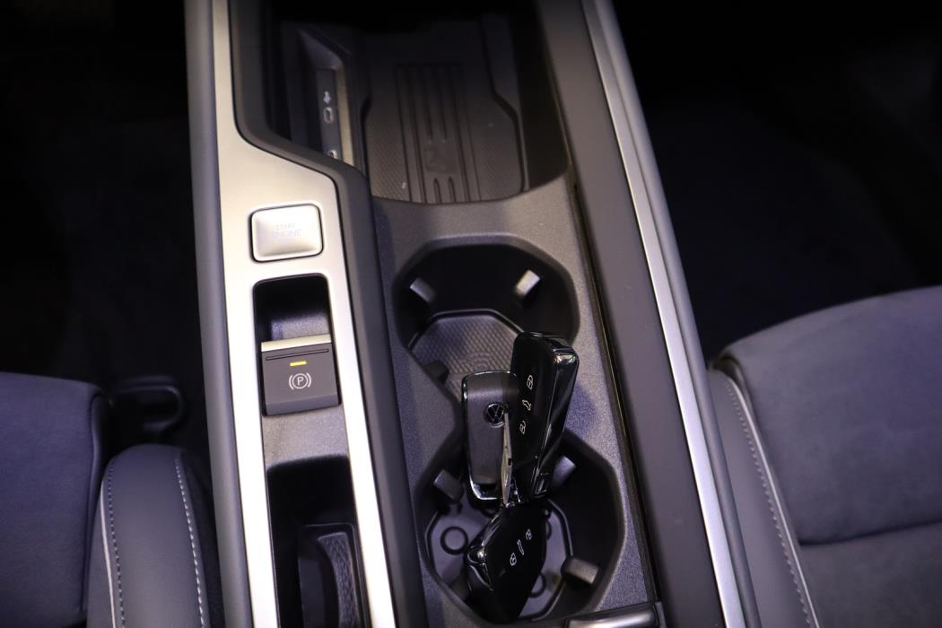 Volkswagen Passat 2024