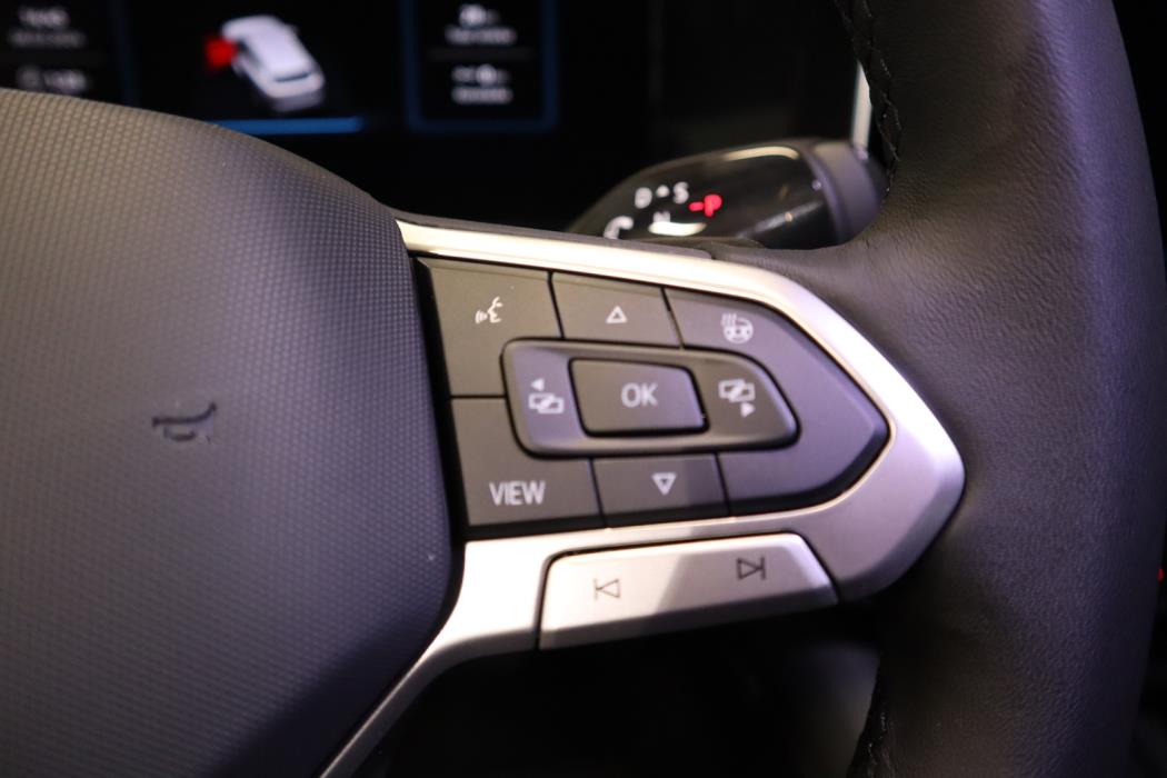 Volkswagen Passat 2024