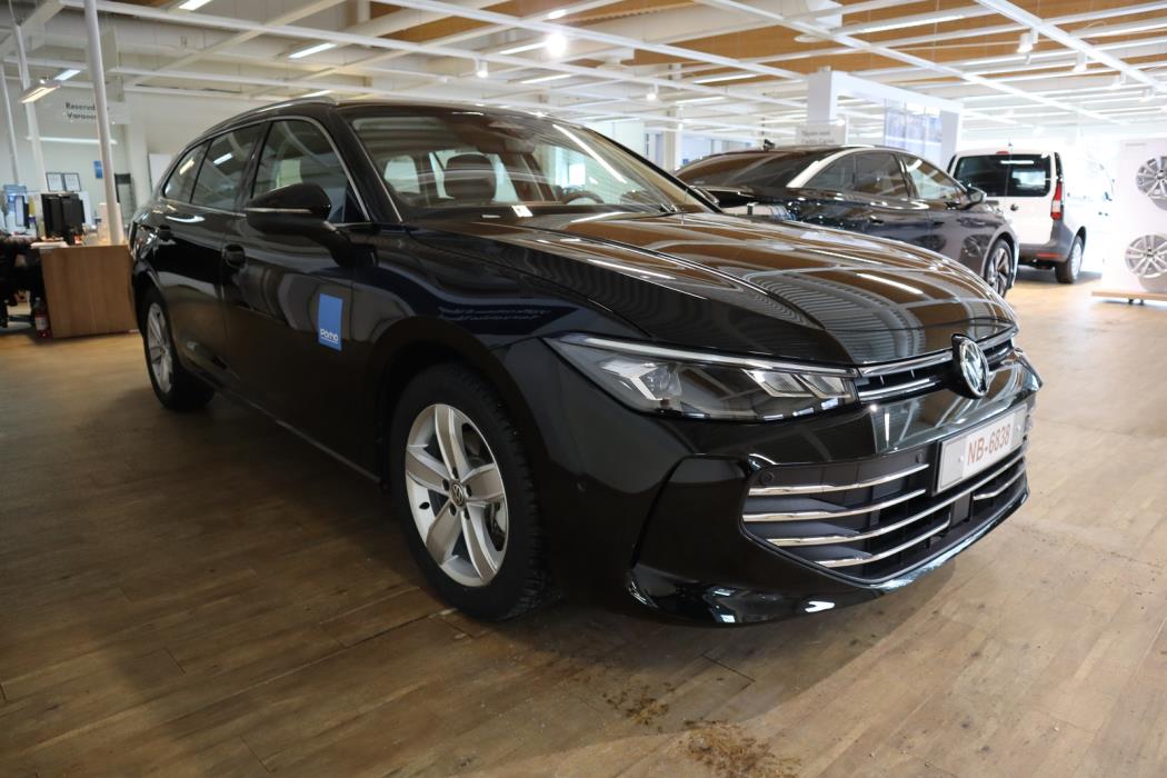 Volkswagen Passat 2024