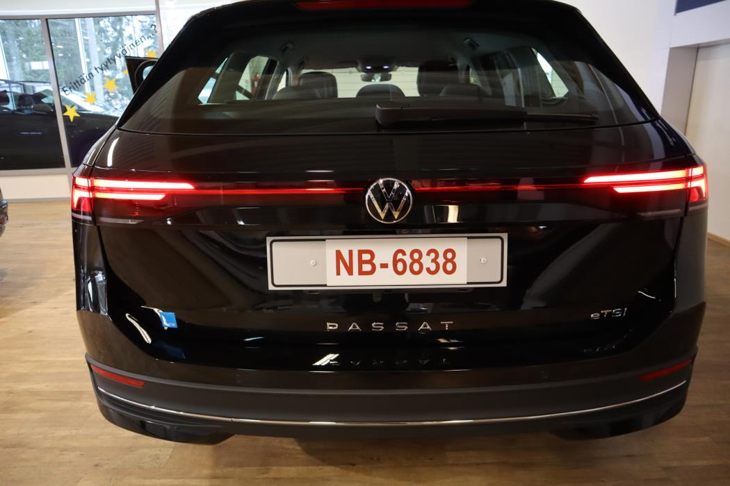 Volkswagen Passat 2024