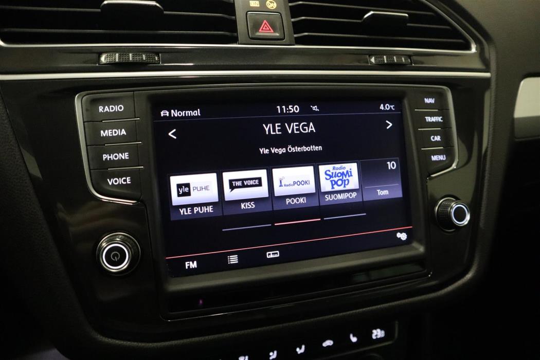 VOLKSWAGEN Tiguan 2016