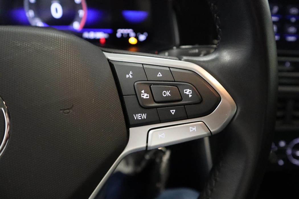 VOLKSWAGEN Polo 2023