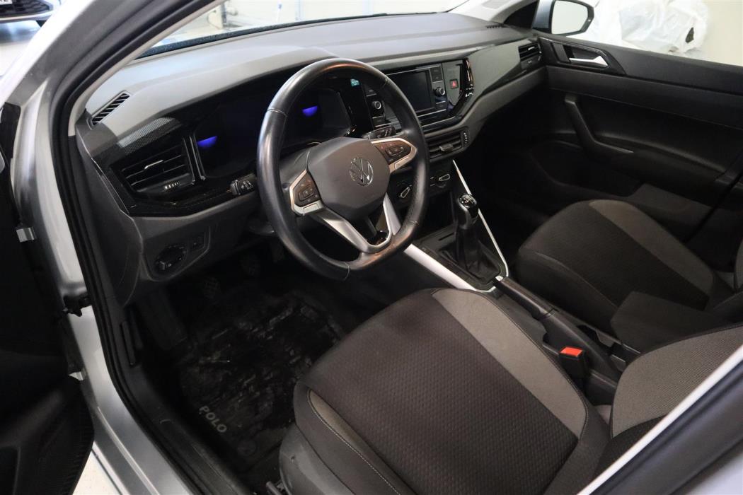 VOLKSWAGEN Polo 2023