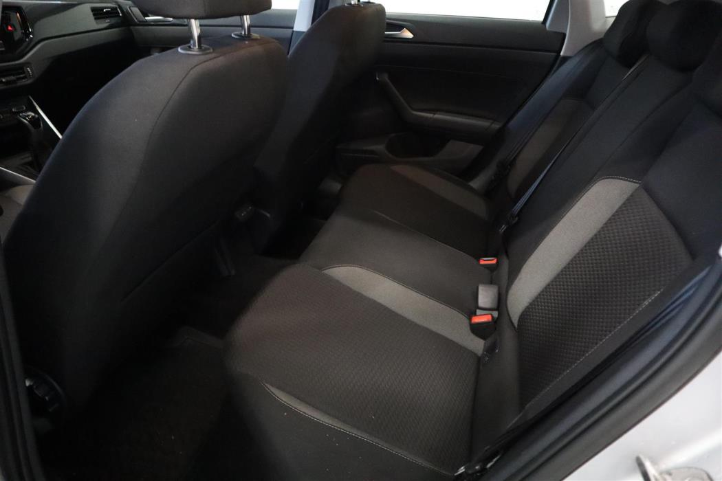 VOLKSWAGEN Polo 2023