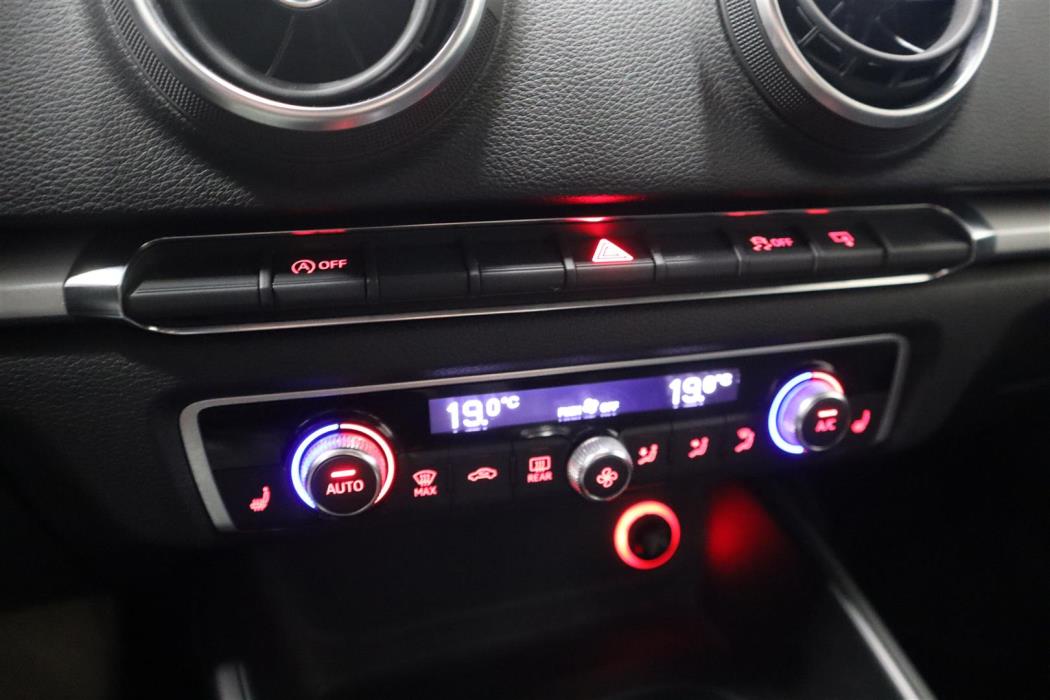 AUDI A3 2014