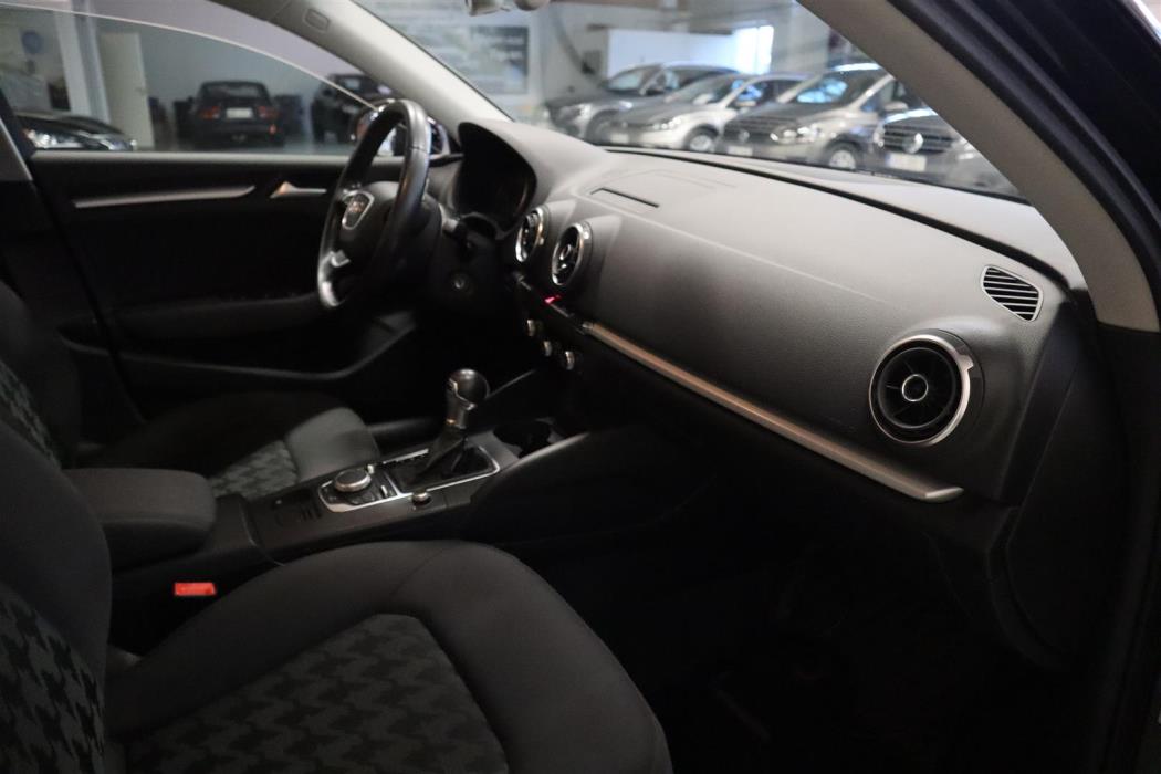 AUDI A3 2014