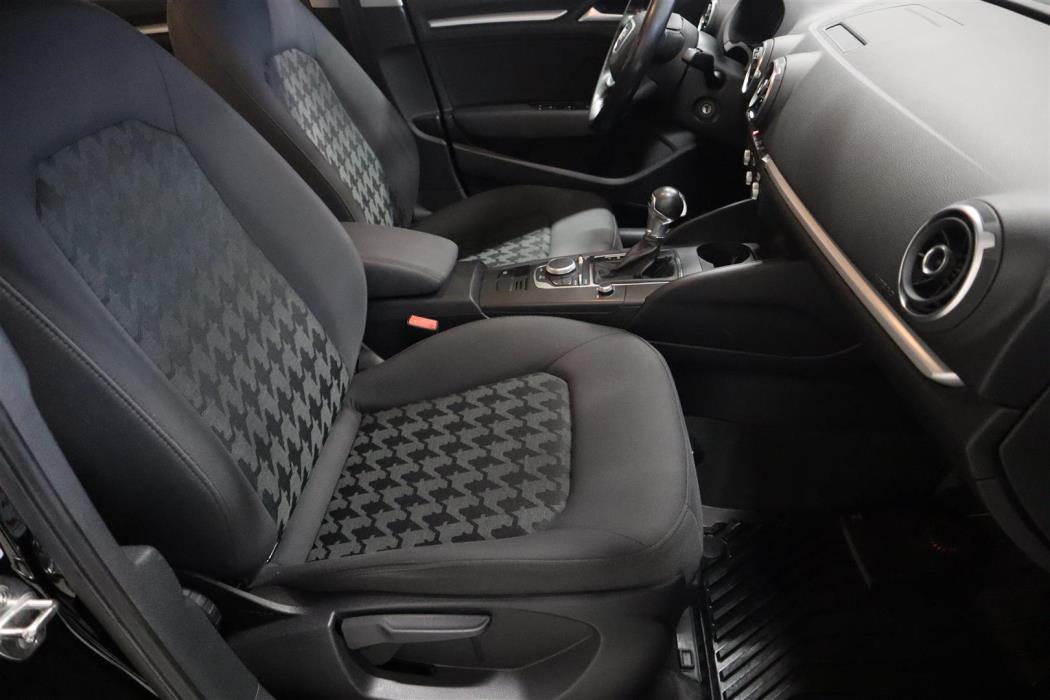 AUDI A3 2014