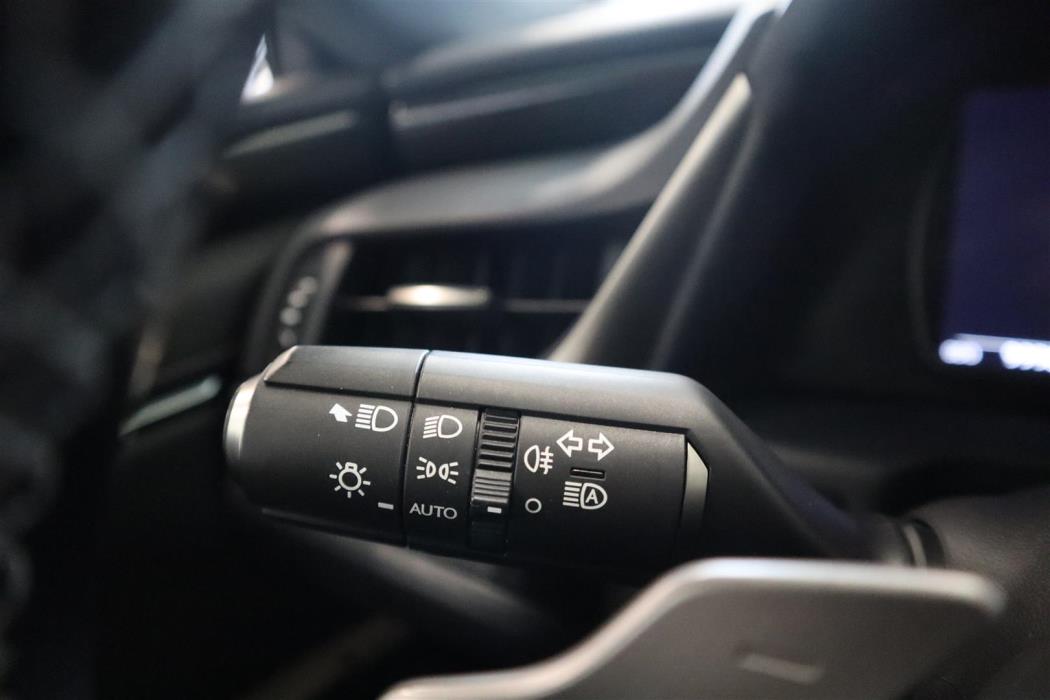LEXUS ES 2020