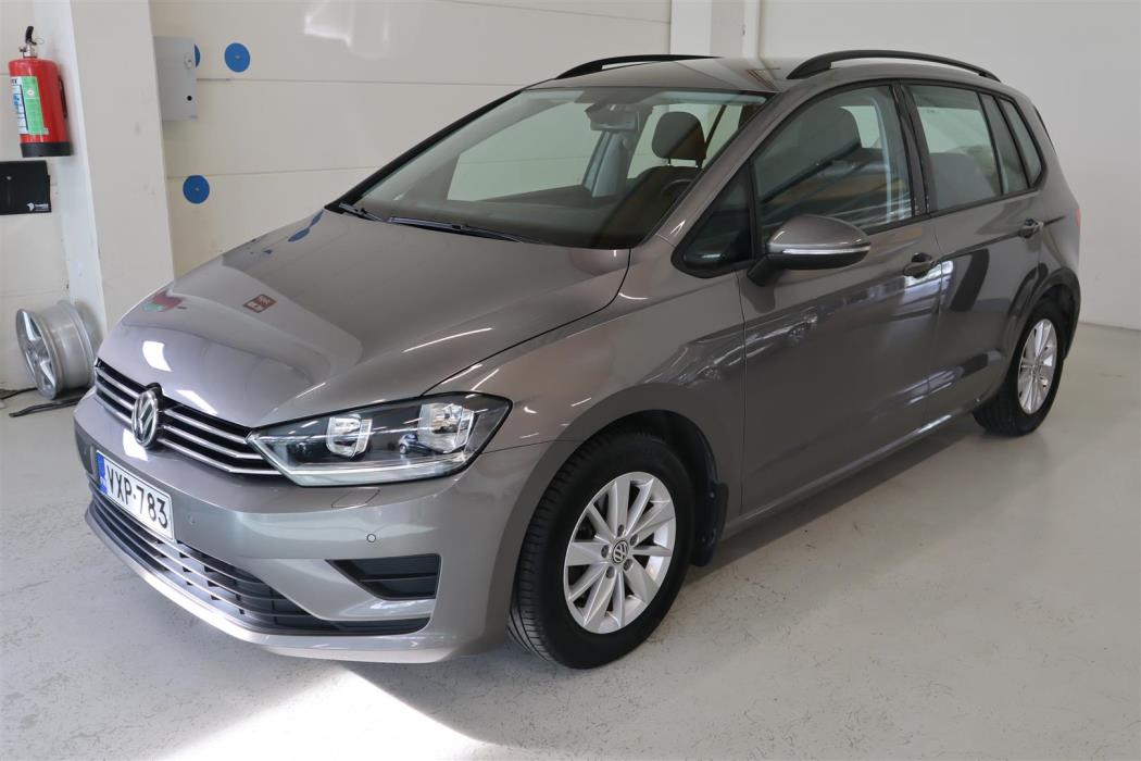 VOLKSWAGEN Golf Sportsvan 2015