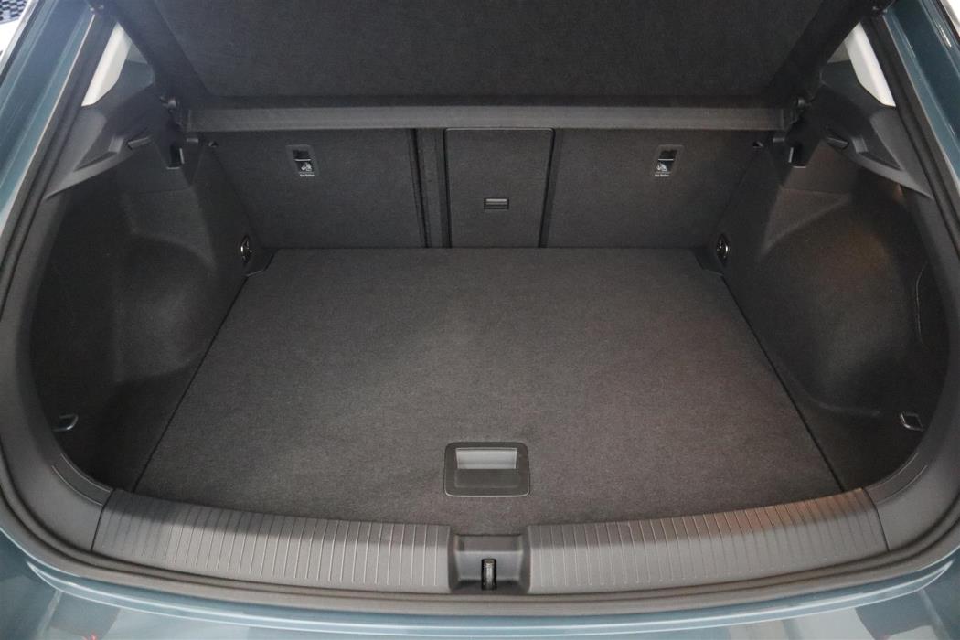 VOLKSWAGEN T-Roc 2024