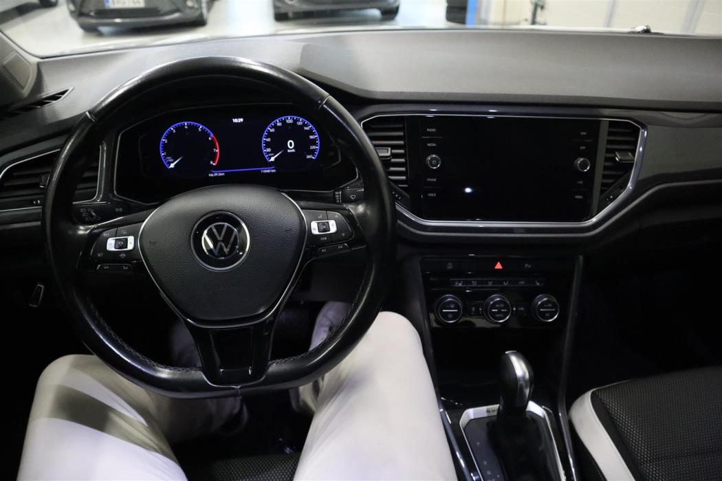 VOLKSWAGEN T-Roc 2021