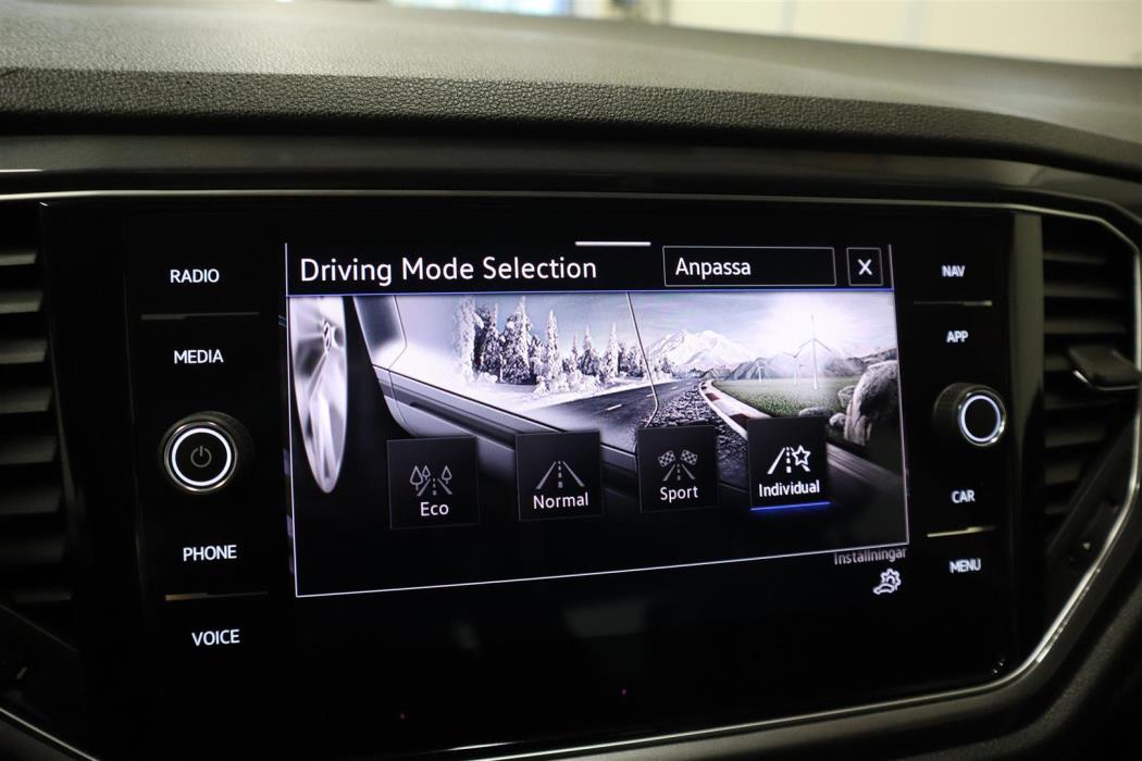 VOLKSWAGEN T-Roc 2021