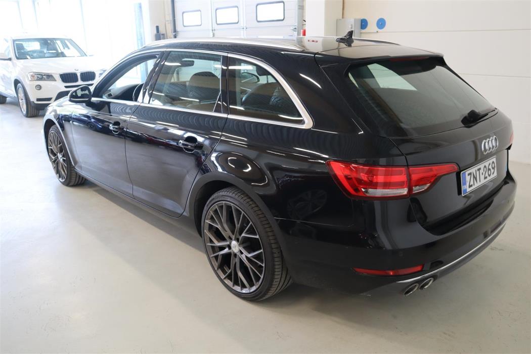 AUDI A4 2016