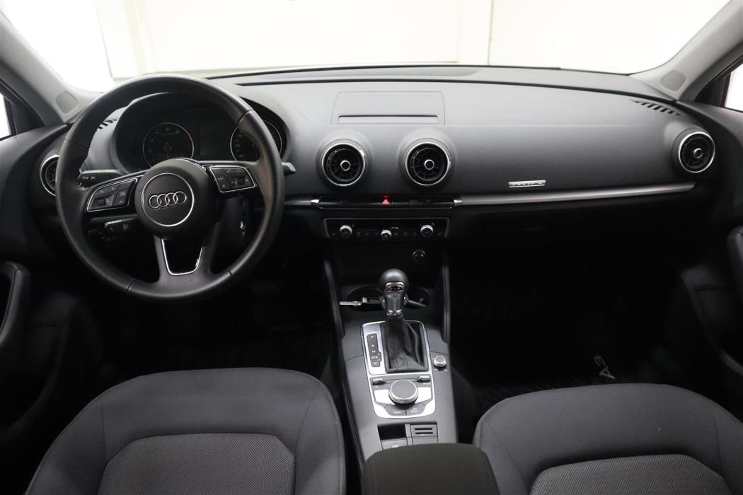 AUDI A3 2019