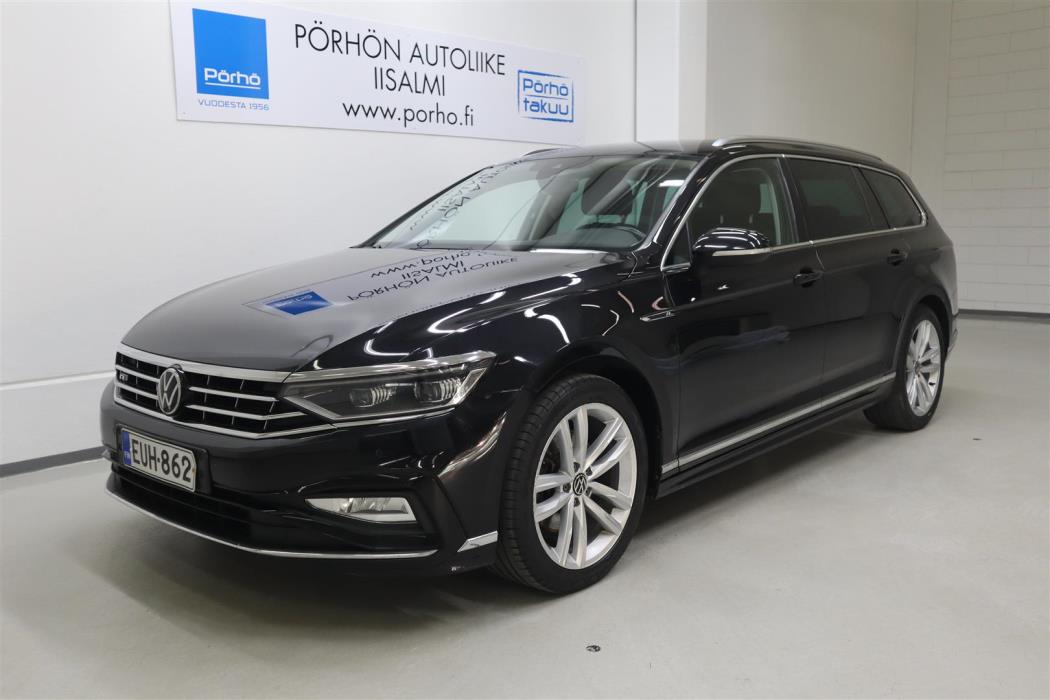 VOLKSWAGEN Passat 2022