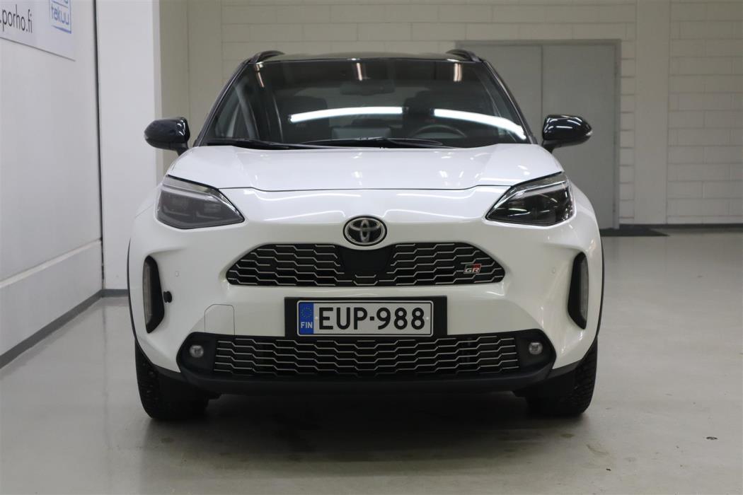 TOYOTA Yaris Cross 2023