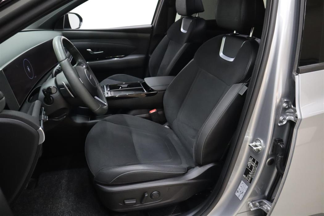HYUNDAI Tucson 2025