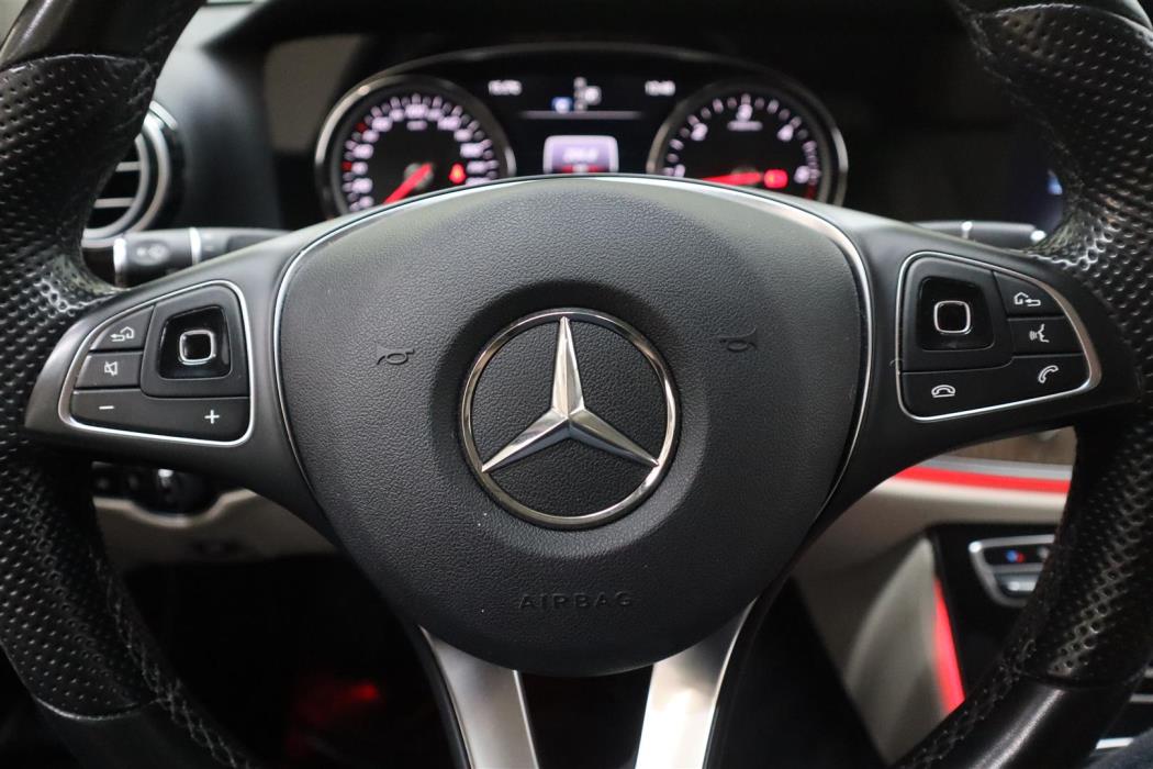 MERCEDES-BENZ E 2017