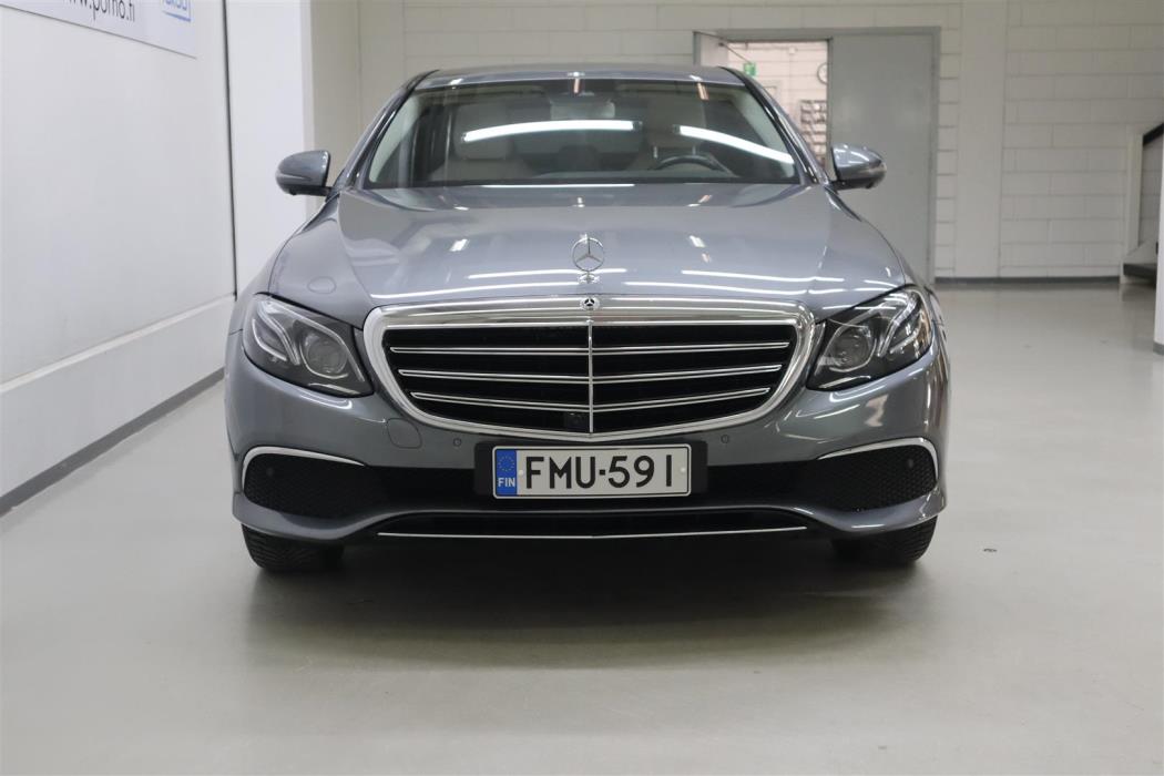 MERCEDES-BENZ E 2017
