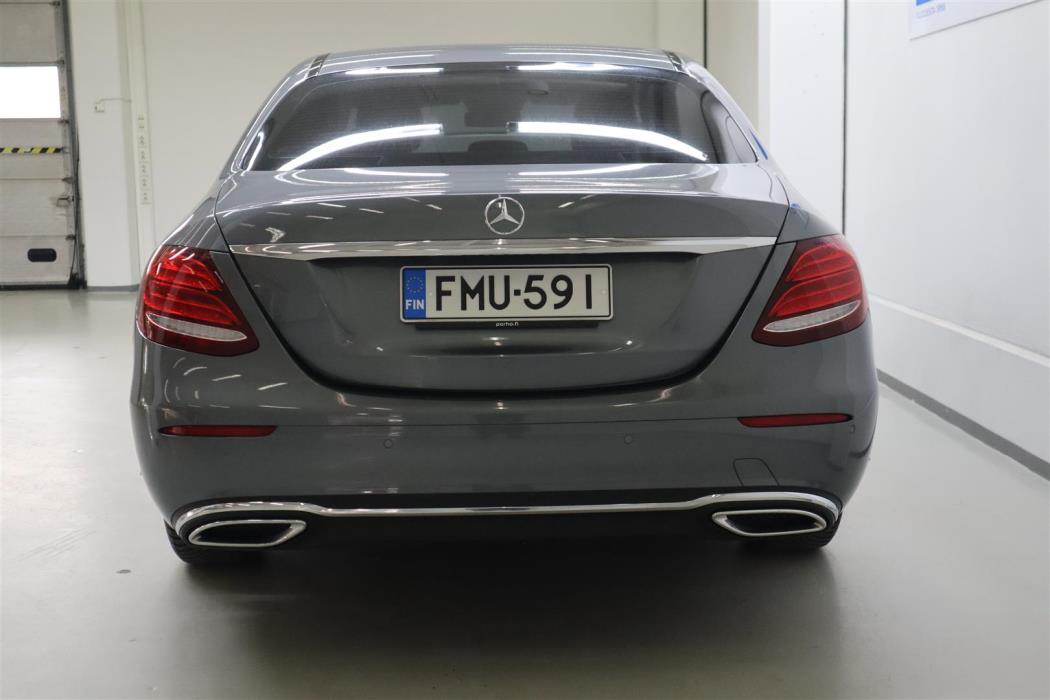 MERCEDES-BENZ E 2017