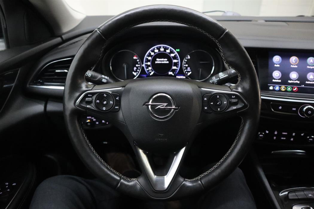 OPEL Insignia 2021